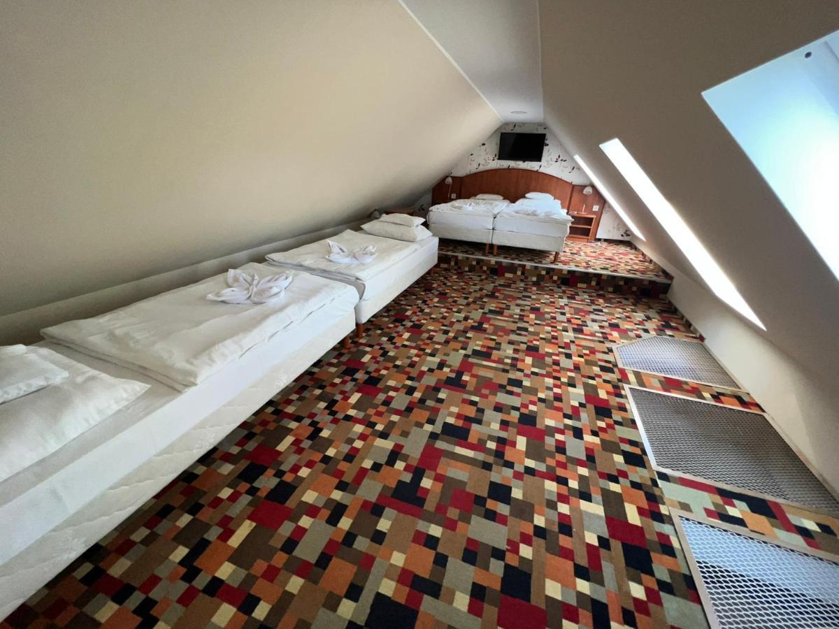 Atryum Hotel โซลนอค ภายนอก รูปภาพ