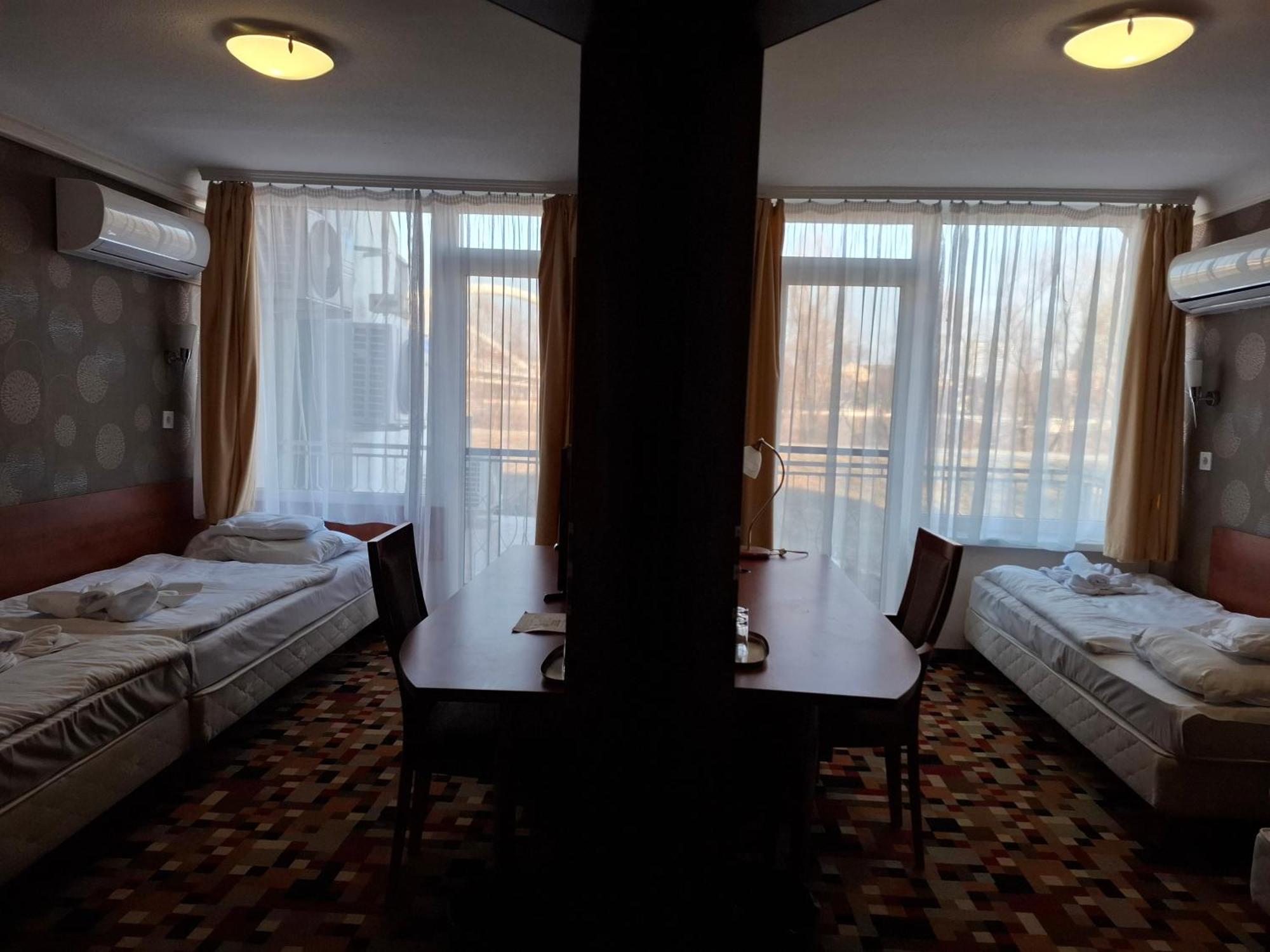 Atryum Hotel โซลนอค ภายนอก รูปภาพ